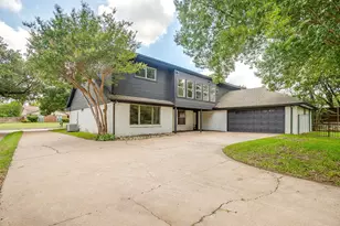2601 Briarwood Dr, Plano, TX 75074 - Photo 38