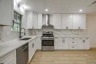 2601 Briarwood Dr, Plano, TX 75074 - Photo 16
