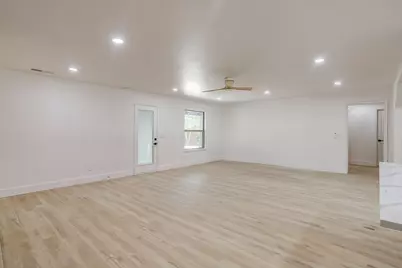 2601 Briarwood Drive, Plano, TX 75074 - Photo 8