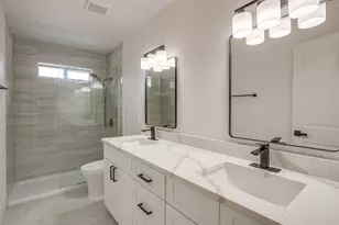 2601 Briarwood Dr, Plano, TX 75074 - Photo 26