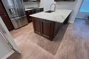 524 Josephine St, Dallas, TX 75246 - Photo 4