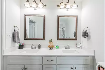 4362 Green Acres Circle, Arlington, TX 76017 - Photo 34