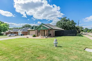 4362 Green Acres Cir, Arlington, TX 76017 - Photo 2