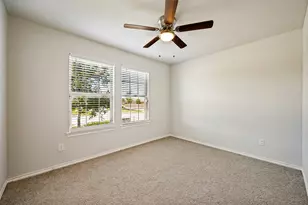 905 English Dr, Aubrey, TX 76227 - Photo 16