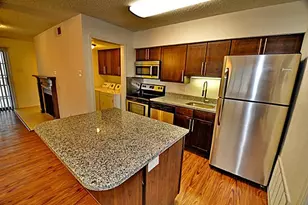 6910 Skillman St, Dallas, TX 75231 - Photo 2
