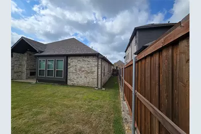 1917 Cotton Creek Pass, McKinney, TX 75071 - Photo 4