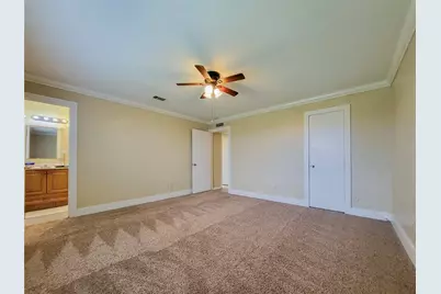 7216 Lancashire Drive, North Richland Hills, TX 76182 - Photo 8
