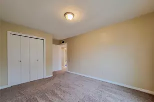 7216 Lancashire Dr, North Richland Hills, TX 76182 - Photo 6