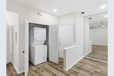 7126 Holly Hill Drive #210, Dallas, TX 75231 - Photo 4