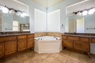 923 Wise St, Keller, TX 76248 - Photo 24