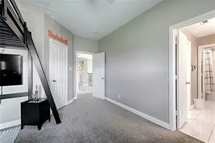 1112 Bentwater Pkwy, Grand Prairie, TX 75104 - Photo 32