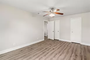509 Clark St, Garland, TX 75040 - Photo 14