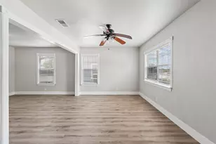 509 Clark St, Garland, TX 75040 - Photo 4