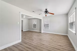509 Clark St, Garland, TX 75040 - Photo 4