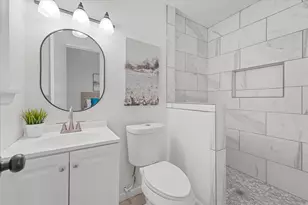 826 Harbor Dr, Lewisville, TX 75057 - Photo 12