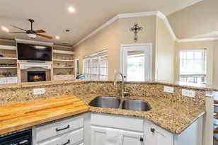 118 Janice Ln, Mabank, TX 75156 - Photo 8
