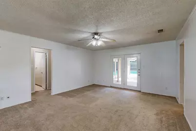 4501 Trowbridge Drive, Arlington, TX 76013 - Photo 10
