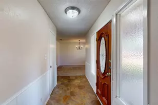 4501 Trowbridge Dr, Arlington, TX 76013 - Photo 12