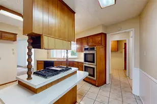 4501 Trowbridge Dr, Arlington, TX 76013 - Photo 14