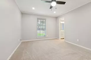 9628 Heatherdale Dr, Dallas, TX 75243 - Photo 6