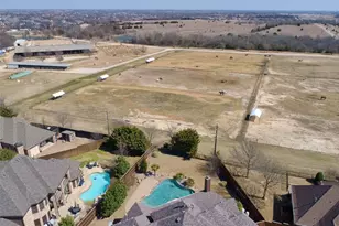 1641 Hidden Bluff Ct, Prosper, TX 75078 - Photo 2
