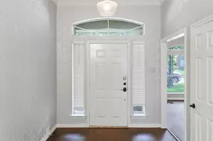 1409 Nettleton Dr, DeSoto, TX 75115 - Photo 2