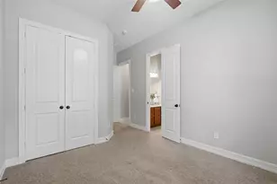 5700 Waterford Ln, McKinney, TX 75071 - Photo 20
