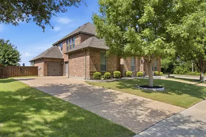 5700 Waterford Lane, McKinney, TX 75071 - Photo 2