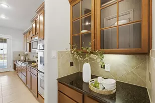5700 Waterford Ln, McKinney, TX 75071 - Photo 8