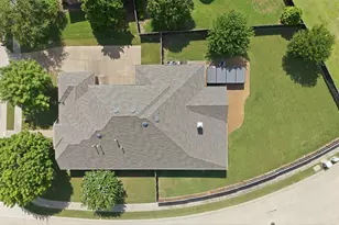 5700 Waterford Ln, McKinney, TX 75071 - Photo 40