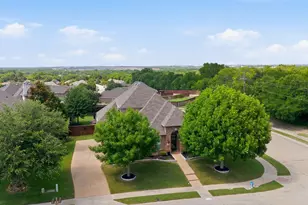 5700 Waterford Ln, McKinney, TX 75071 - Photo 32