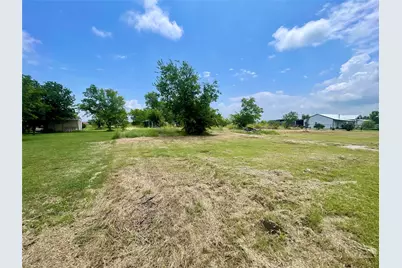 168 County Road 2133, Valley View, TX 76272 - Photo 2