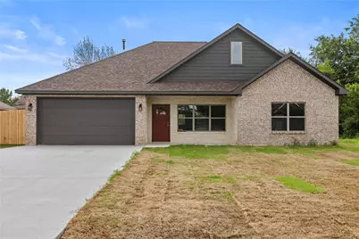 106 N Lackey Street, Tom Bean, TX 75489 - Photo 32