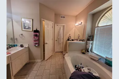 7113 Brekenridge Drive, Fort Worth, TX 76179 - Photo 16