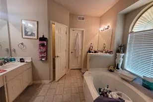 7113 Brekenridge Dr, Fort Worth, TX 76179 - Photo 16