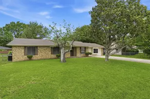 108 Loraine St, Pottsboro, TX 75076 - Photo 4