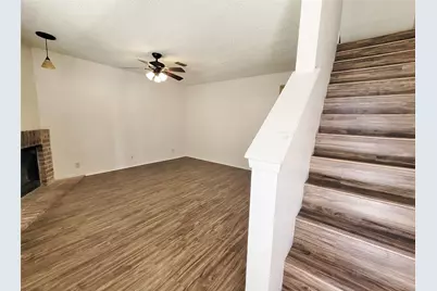 929 W Hickory Street #A8, Denton, TX 76201 - Photo 4