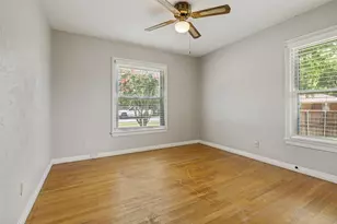 202 W Cherry St, Duncanville, TX 75116 - Photo 8