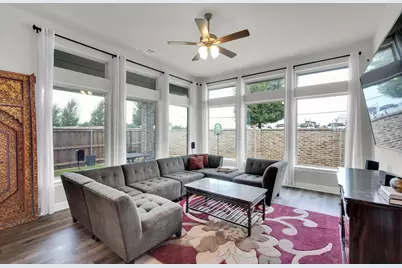 2403 High Bluff Drive, Mansfield, TX 76063 - Photo 10