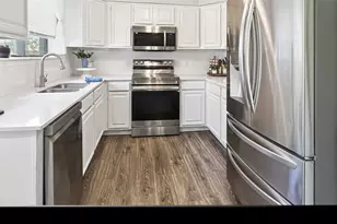 6700 Megan Ln, North Richland Hills, TX 76182 - Photo 6