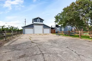 241 Rs County Rd 1534, Point, TX 75472 - Photo 30