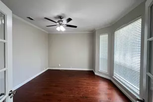 2505 Hunters Run Dr, Plano, TX 75025 - Photo 2