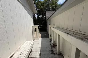 605 N Pine St, Roanoke, TX 76262 - Photo 14