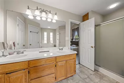 104 W Jade Drive, Hewitt, TX 76643 - Photo 10