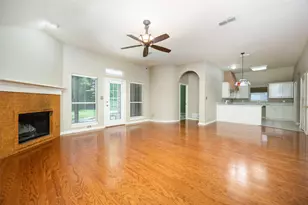 520 Chateau Ct, Denton, TX 76209 - Photo 8