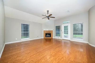 520 Chateau Court, Denton, TX 76209 - Photo 6