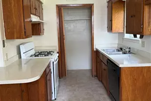 3002 Stanford St, Greenville, TX 75401 - Photo 2