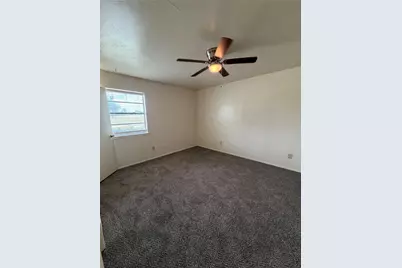 3002 Stanford Street #B, Greenville, TX 75401 - Photo 8