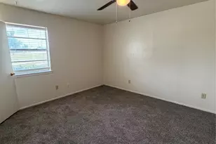 3002 Stanford St, Greenville, TX 75401 - Photo 8