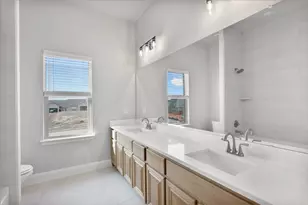 2822 Dolomite Dr, Sherman, TX 75092 - Photo 10